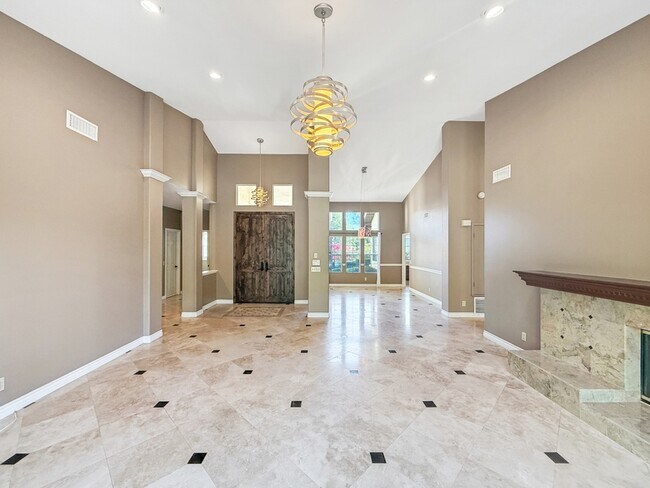 Building Photo - 14212 Sandhill Rd