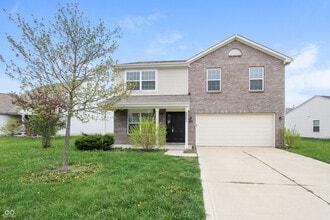 Building Photo - 2261 Rosswood Blvd