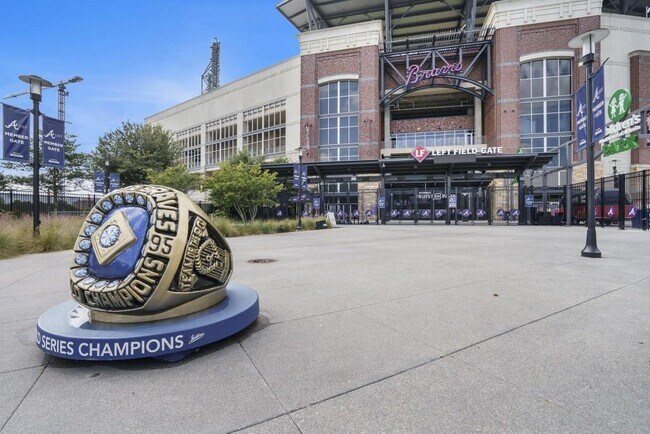 Building Photo - 612 Luckett Ct