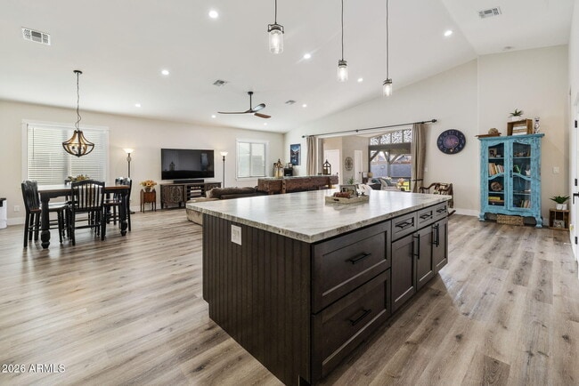 Building Photo - 3912 S Kyrene Rd