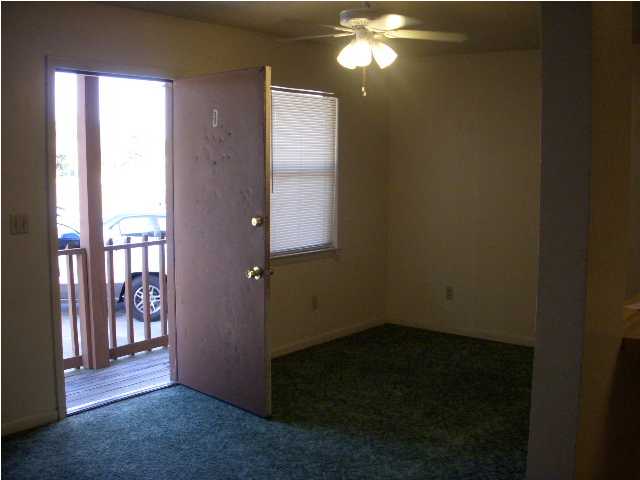 Living Room - 499 Transmitter Rd