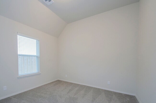 Building Photo - 12537 S 75th E Ave