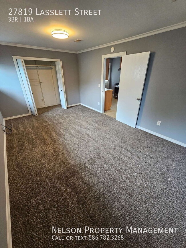 Building Photo - 27819 Lasslett St