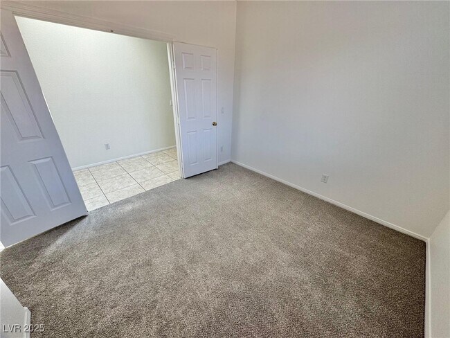 Building Photo - 11097 Evvie Ln