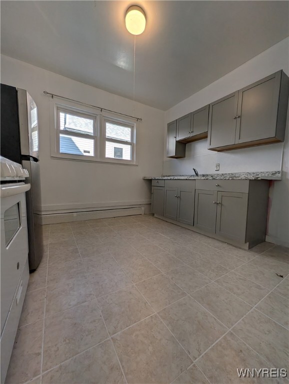 Building Photo - 79 Klas Ave