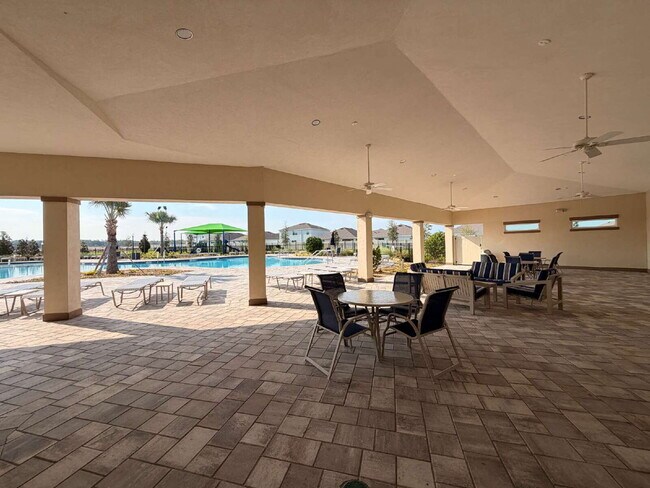 Building Photo - MOVE-IN SPECIAL 2 WEEKS FREE RENT!! NO APPLICATION FEES FOR APPROVED APPLICANTS**Beautiful Brand-...