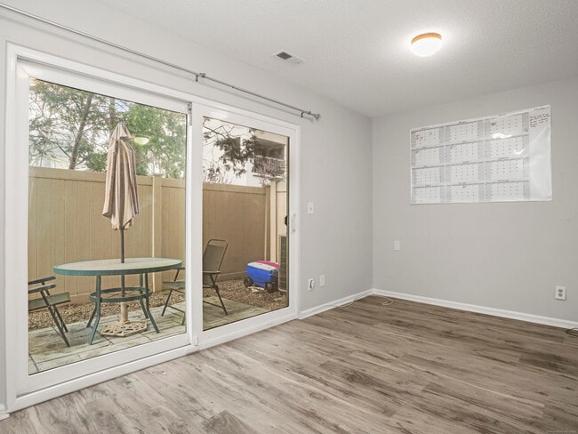 Building Photo - 1611 Washington Blvd