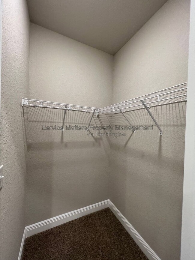 Building Photo - 5349 Parkside Dr
