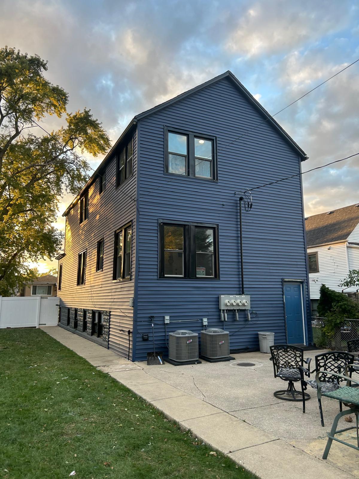 Building Photo - 1231 Clinton Ave