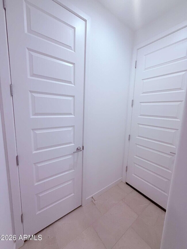 Building Photo - 9741 W Catalina Dr