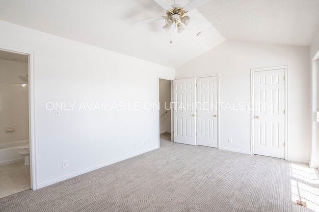 Building Photo - 1381 E 1370 S
