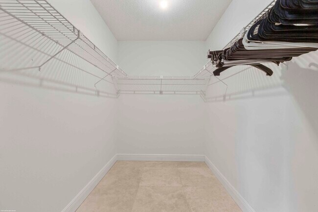 Building Photo - 13329 Polo Club Rd