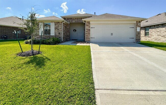 Building Photo - 21527 Violet Rdg Rd