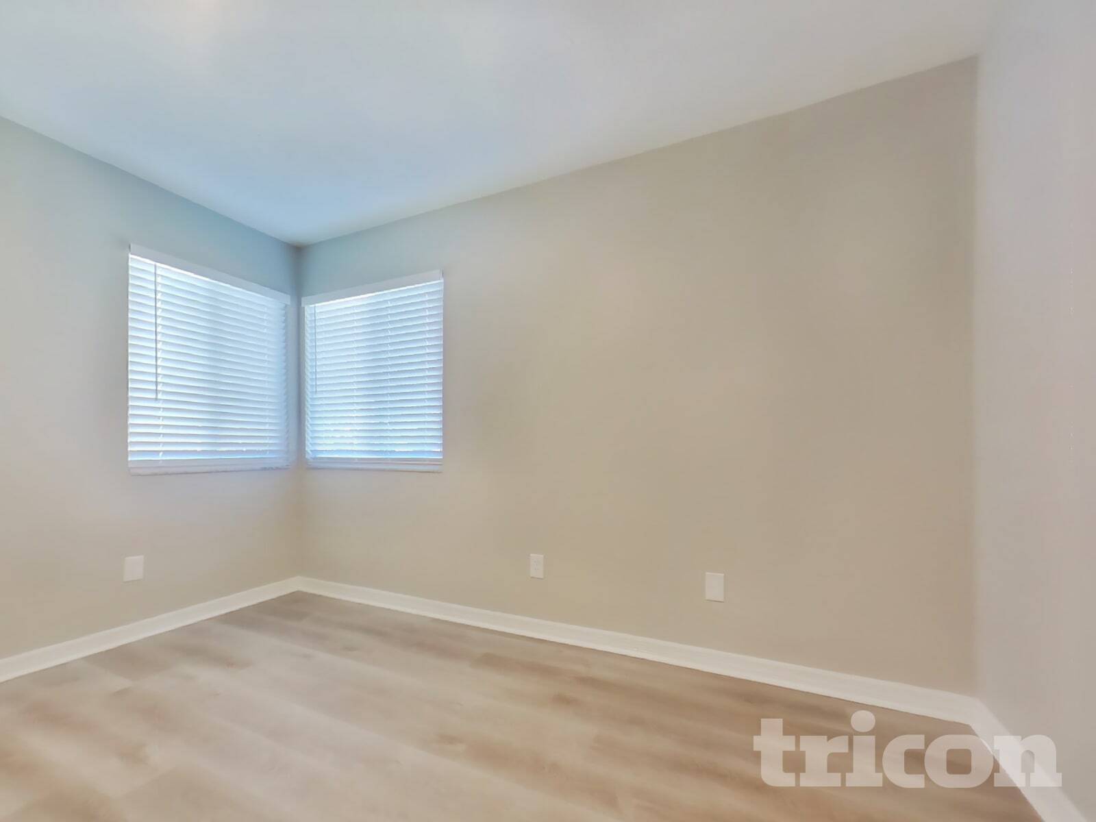 Building Photo - 3223 Lake Twylo Rd