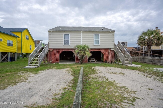Primary Photo - 2271 New River Inlet Rd