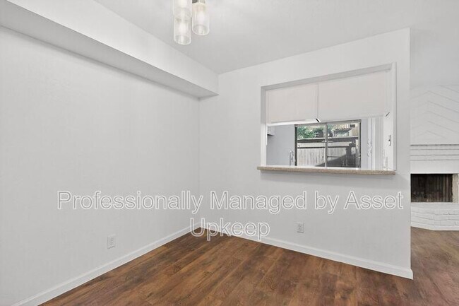 Building Photo - 4800 Northway Dr