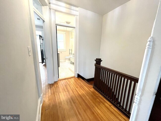 Building Photo - 1416 Webster St NW