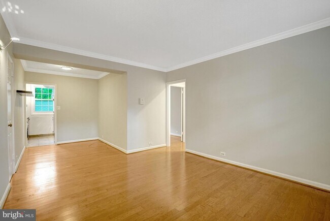 Building Photo - 211 N Trenton St