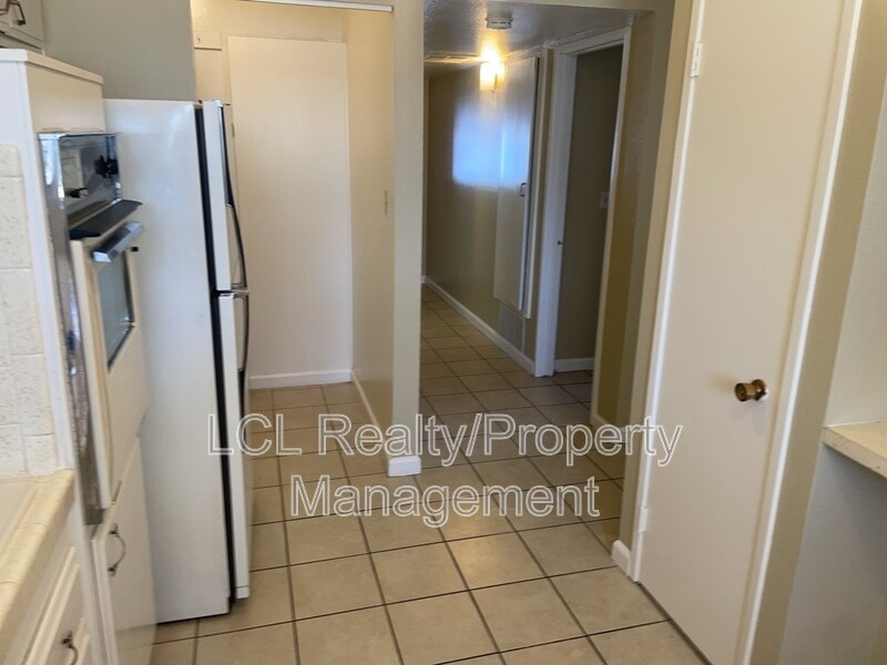 Building Photo - 28200 Winged Foot Dr