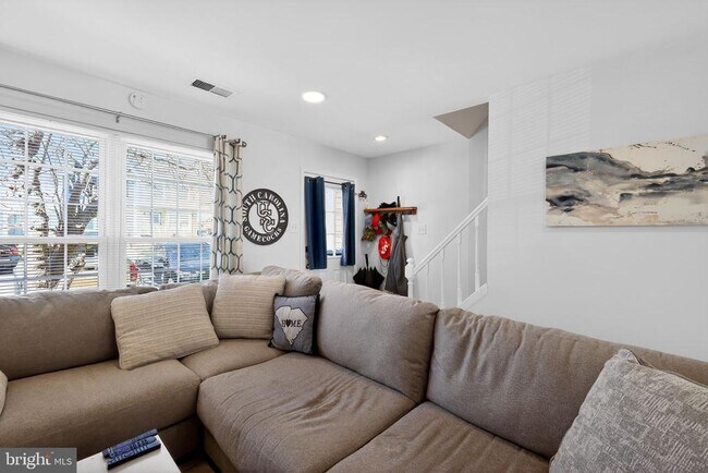 Building Photo - 6118 Bristol Way