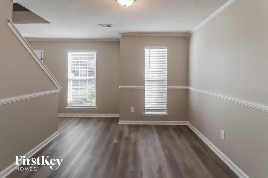 Building Photo - 13828 Connell Green Dr