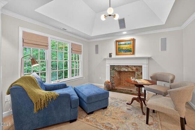 Building Photo - 1202 Summerville Ln