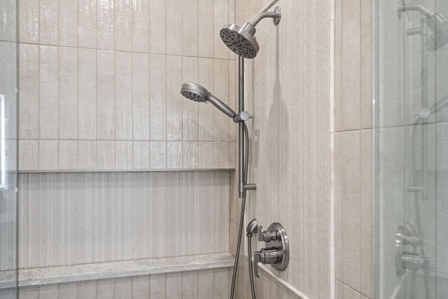 Building Photo - 304 Palm Beach Dr