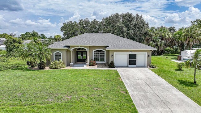 Building Photo - 2880 Vogler Ln