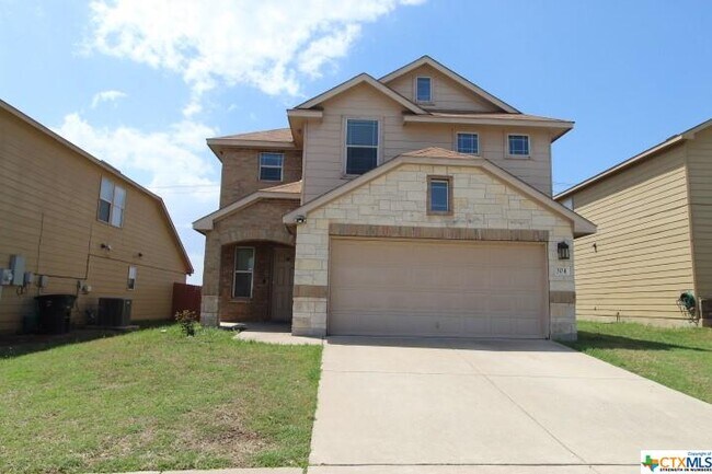 Primary Photo - 304 W Gemini Ln