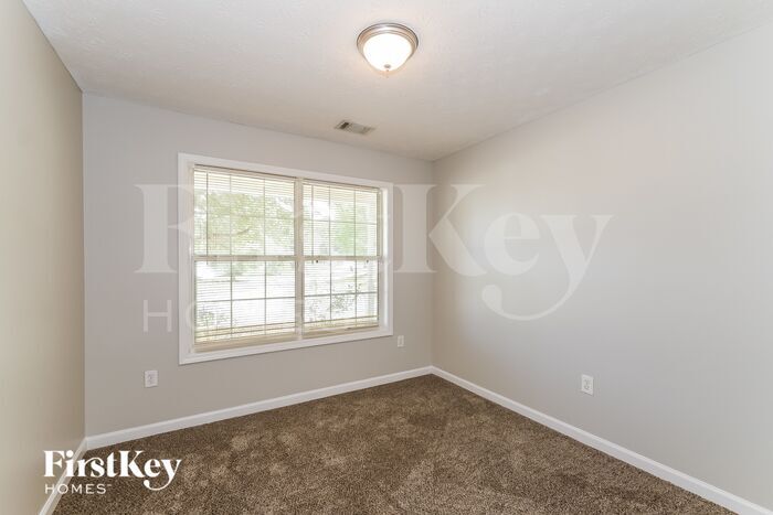Building Photo - 260 Wynfield Dr