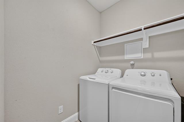 Building Photo - 4129 Ranchero Dr