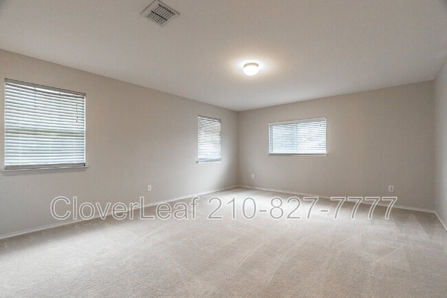 Building Photo - 2208 Sunderidge