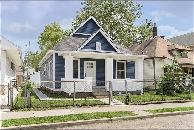 Newly Renovated Bungalow in Fountain Square - 1137 Saint Peter St