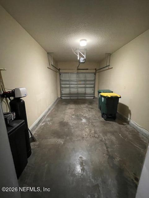 Building Photo - 4199 Highwood Dr