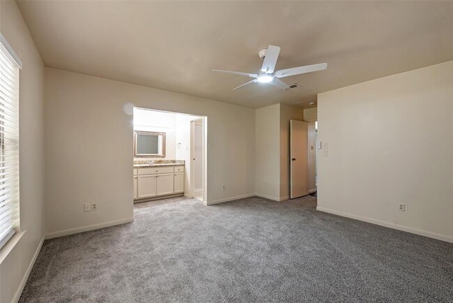 Building Photo - 1 Bellbird Ct