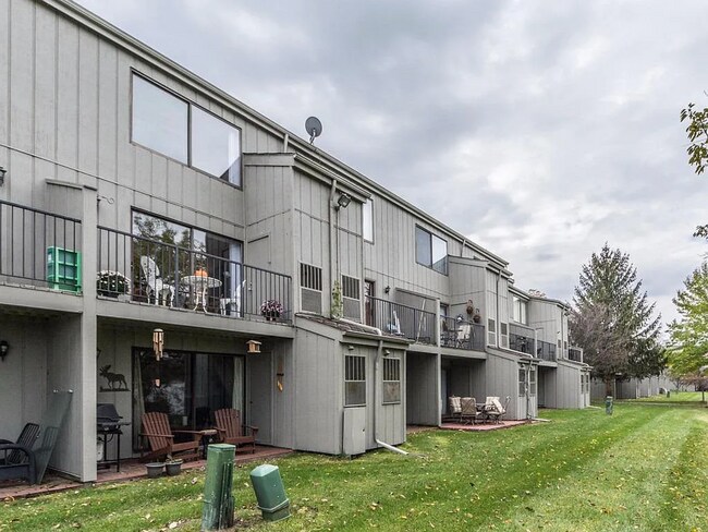 Building Photo - 9663 Harbour Cove Ct