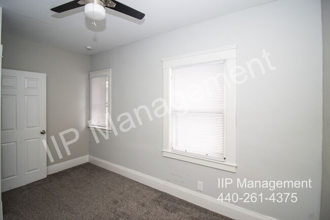 Building Photo - Vibrant 2 Bedroom Unit in Cleveland OH