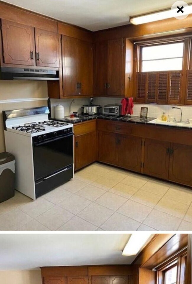 Building Photo - 2 bedrooms 1 bath Brick House $1000 per mo...