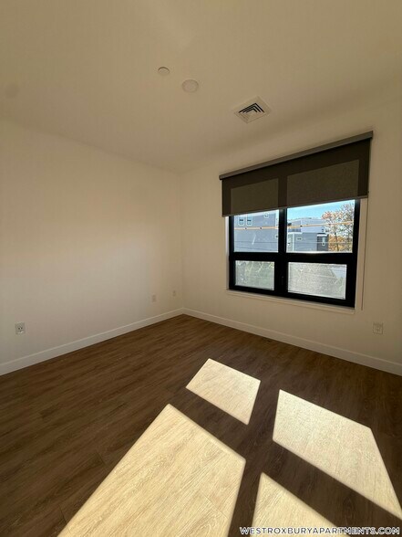 Building Photo - 199 Gardner St