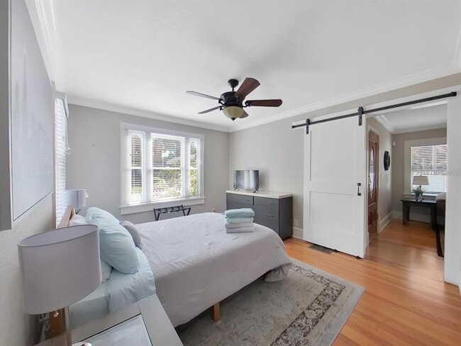 Building Photo - 614 8th St N