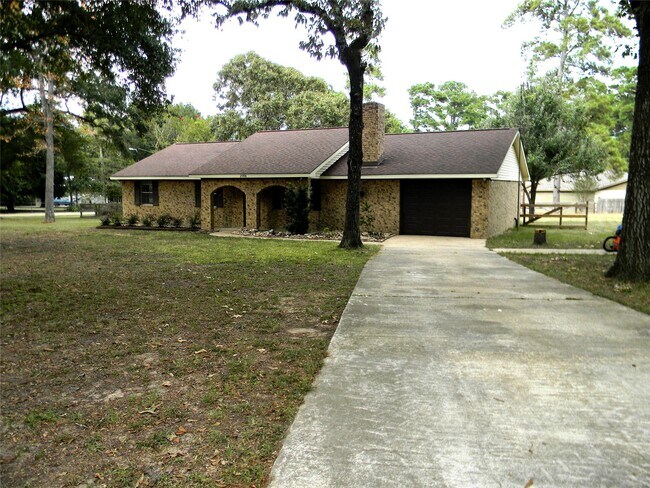 Building Photo - 25598 Kimbro Rd