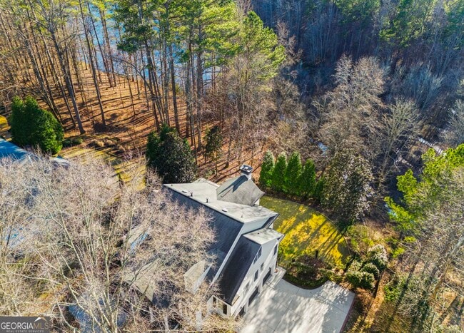 Building Photo - 102 N Cove Dr