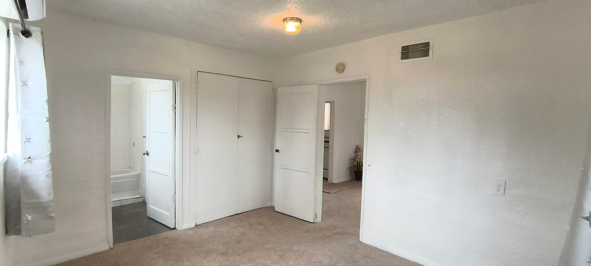 Building Photo - 1720 San Bernardino Ave