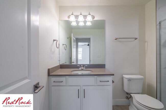Building Photo - 5524 S Ochre Ln