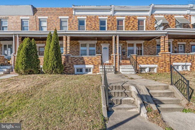 Building Photo - 3312 Parklawn Ave