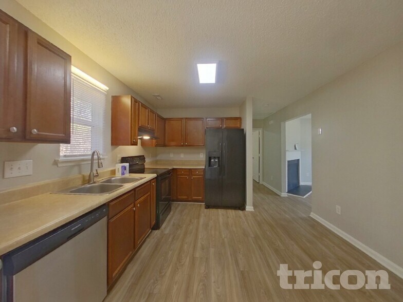 Building Photo - 1113 Capps Hollow Dr