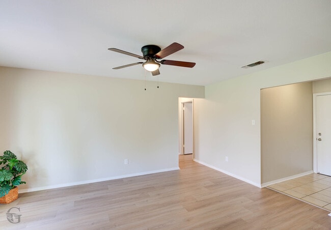 Building Photo - 4703 General Scott Pl