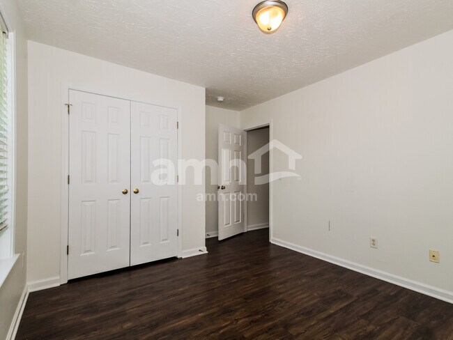 Building Photo - 9504 Huckabee Dr NE