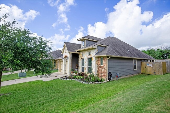 Building Photo - 2110 Timberline Ct