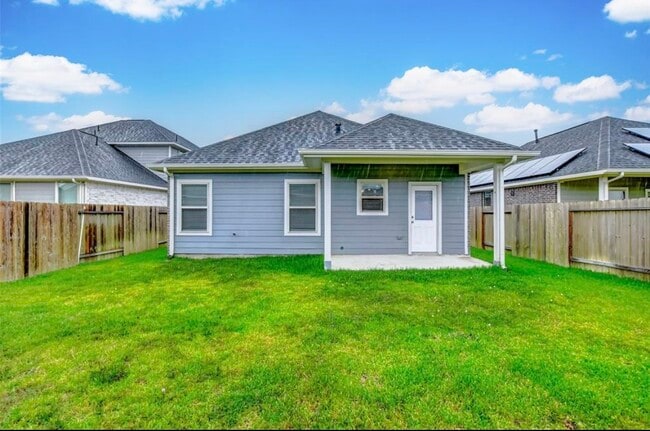 Building Photo - 31619 Heguy Pass